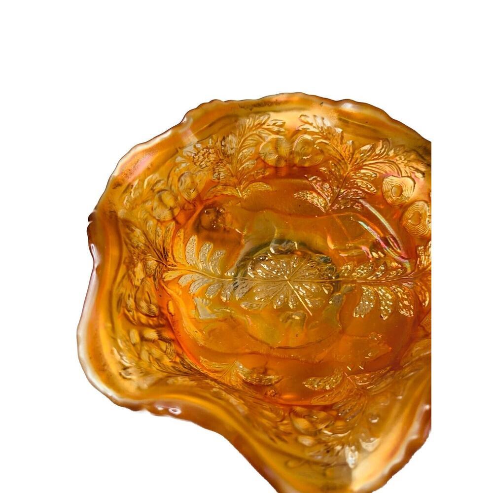 Antique Carnival Glass Fenton Panthers Marigold Ruffled Berry Bowl 1914 3-Footed - Picture 3 of 15